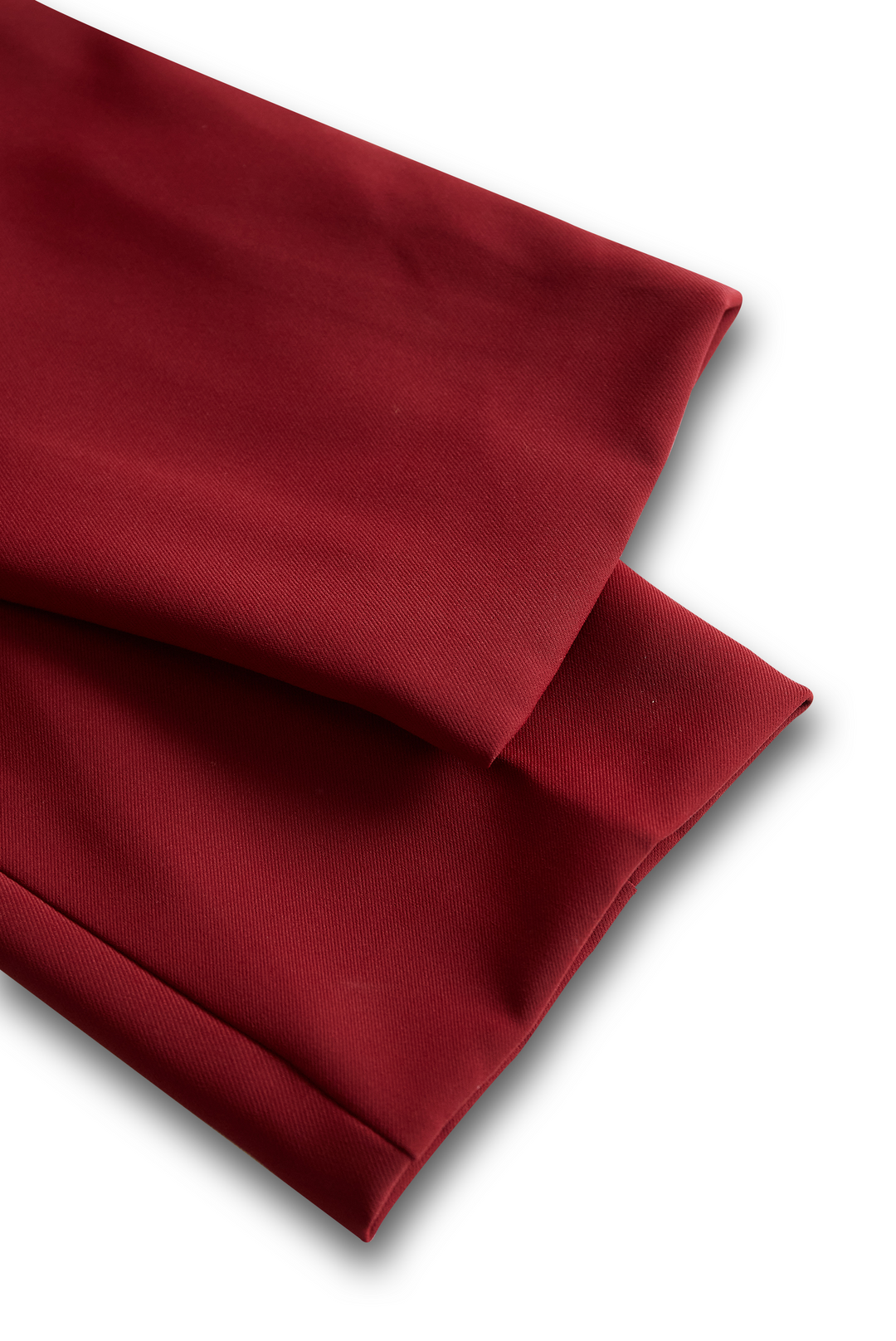 Elegant White Mandarin Collar Dress with Belt Design