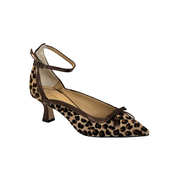 LEOPARD PRINT COURT SHOE